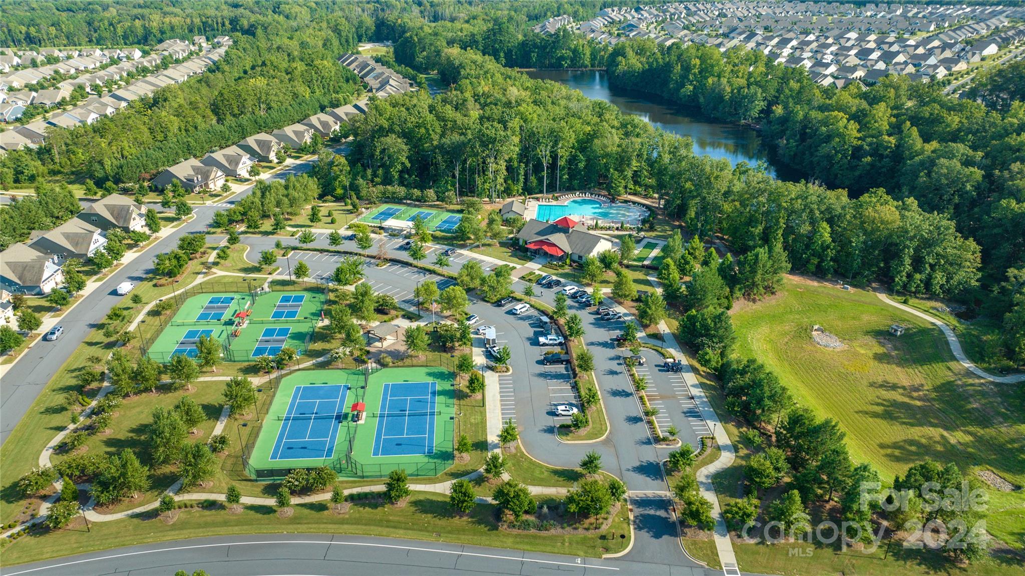 Tree Tops - Residential