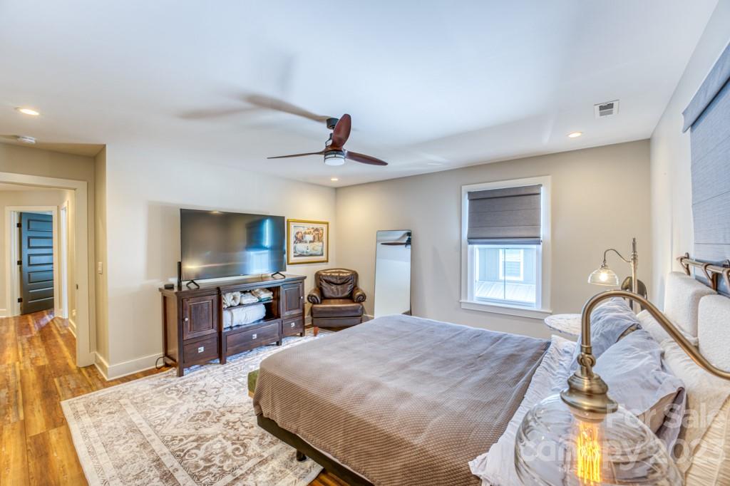 Cedar Walk - Residential