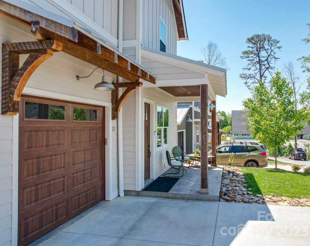Cedar Walk - Residential