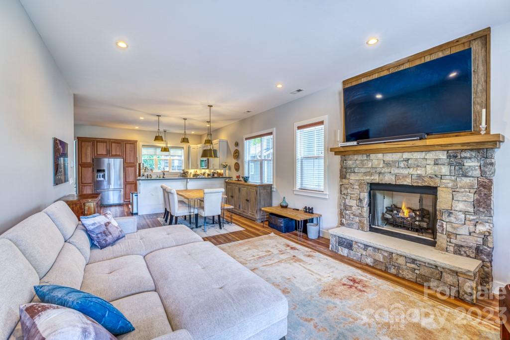 Cedar Walk - Residential