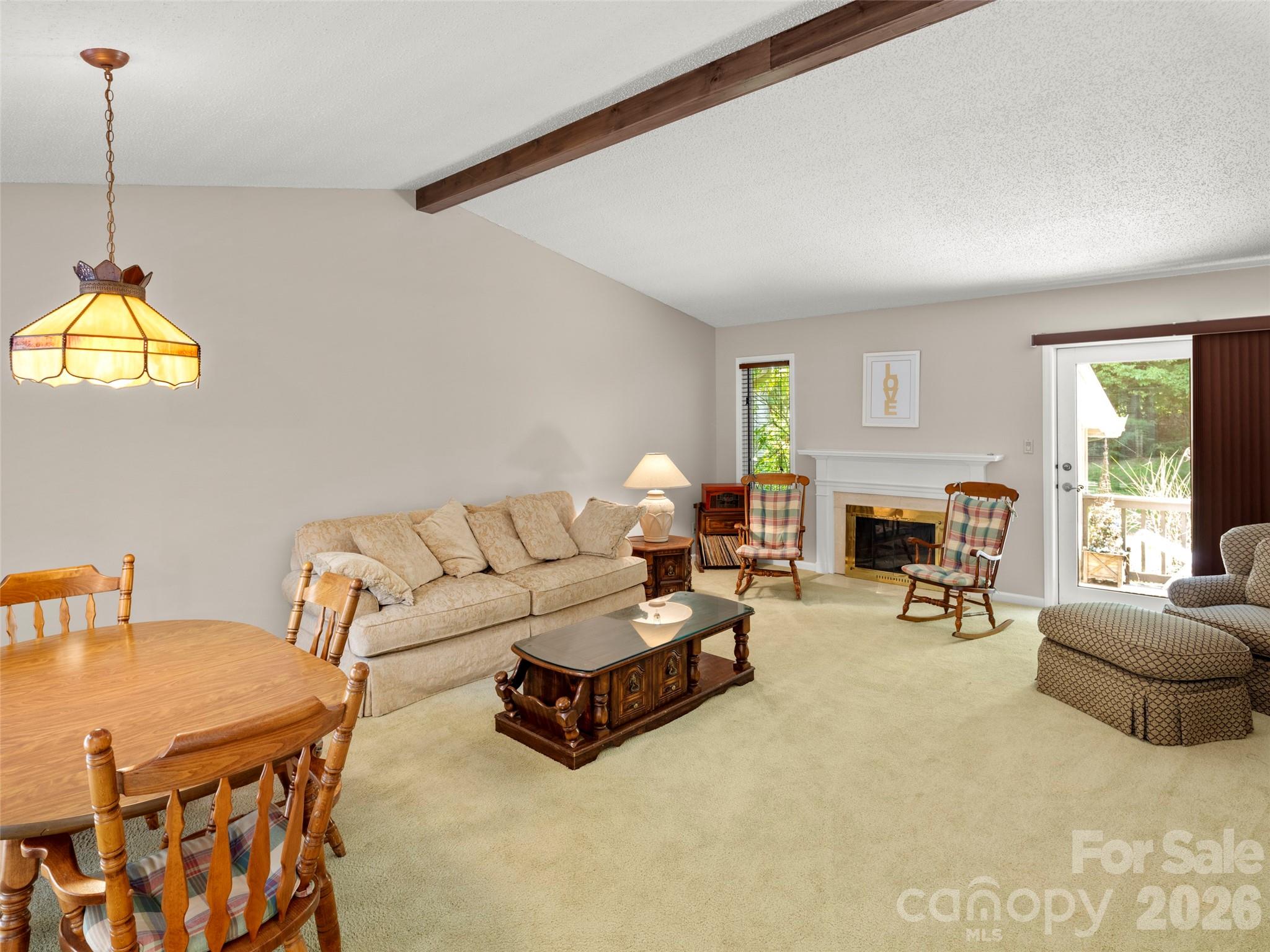 132 Cloverleaf Lane