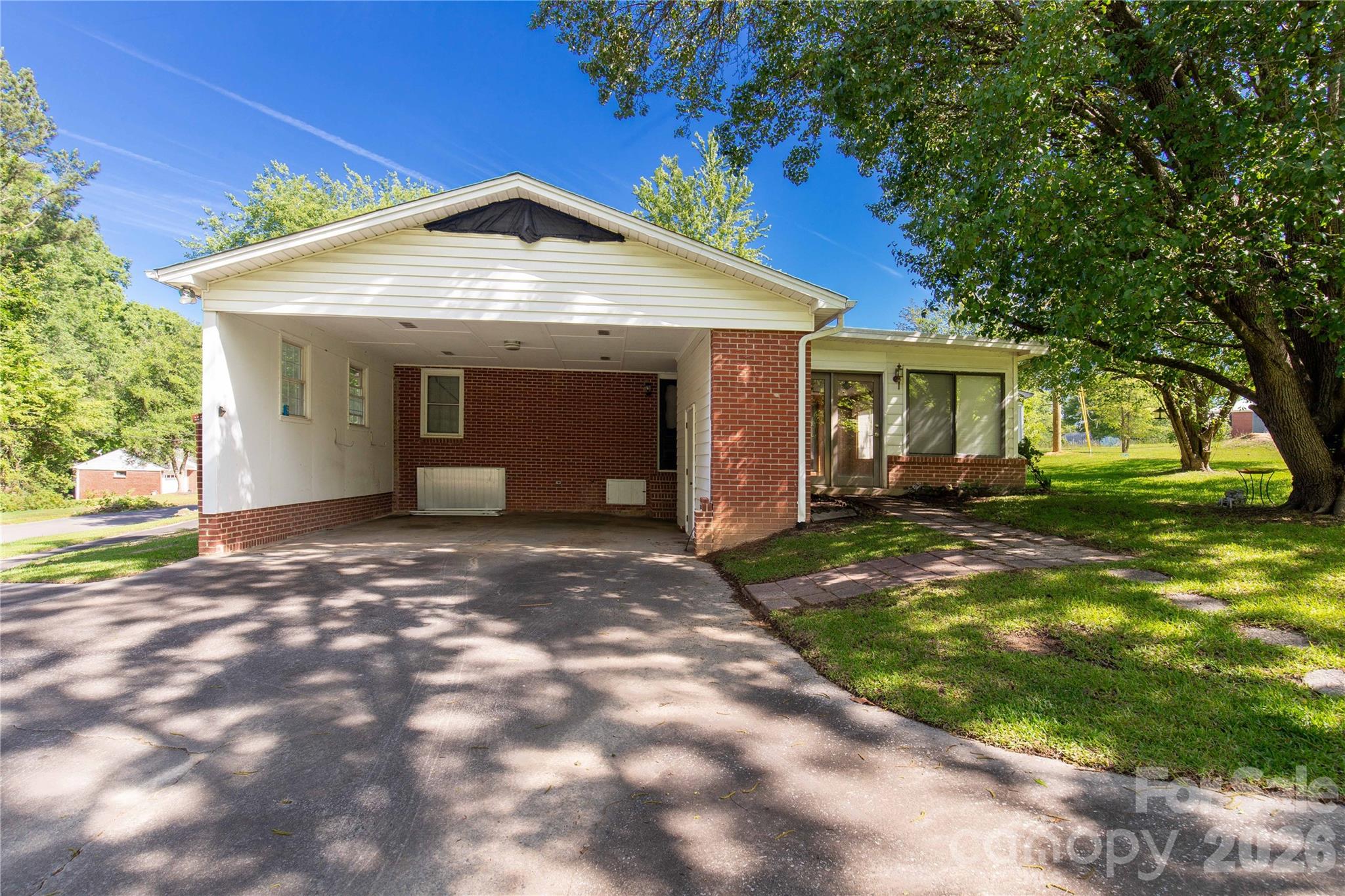Sunny Hills - Residential