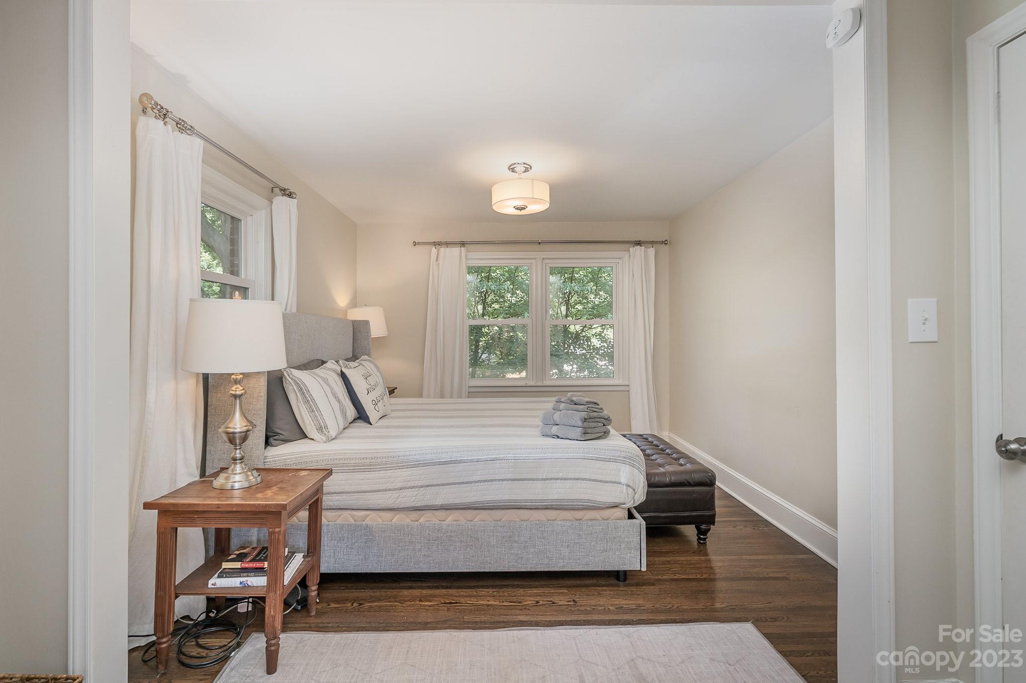 Country Club Acres - Residential