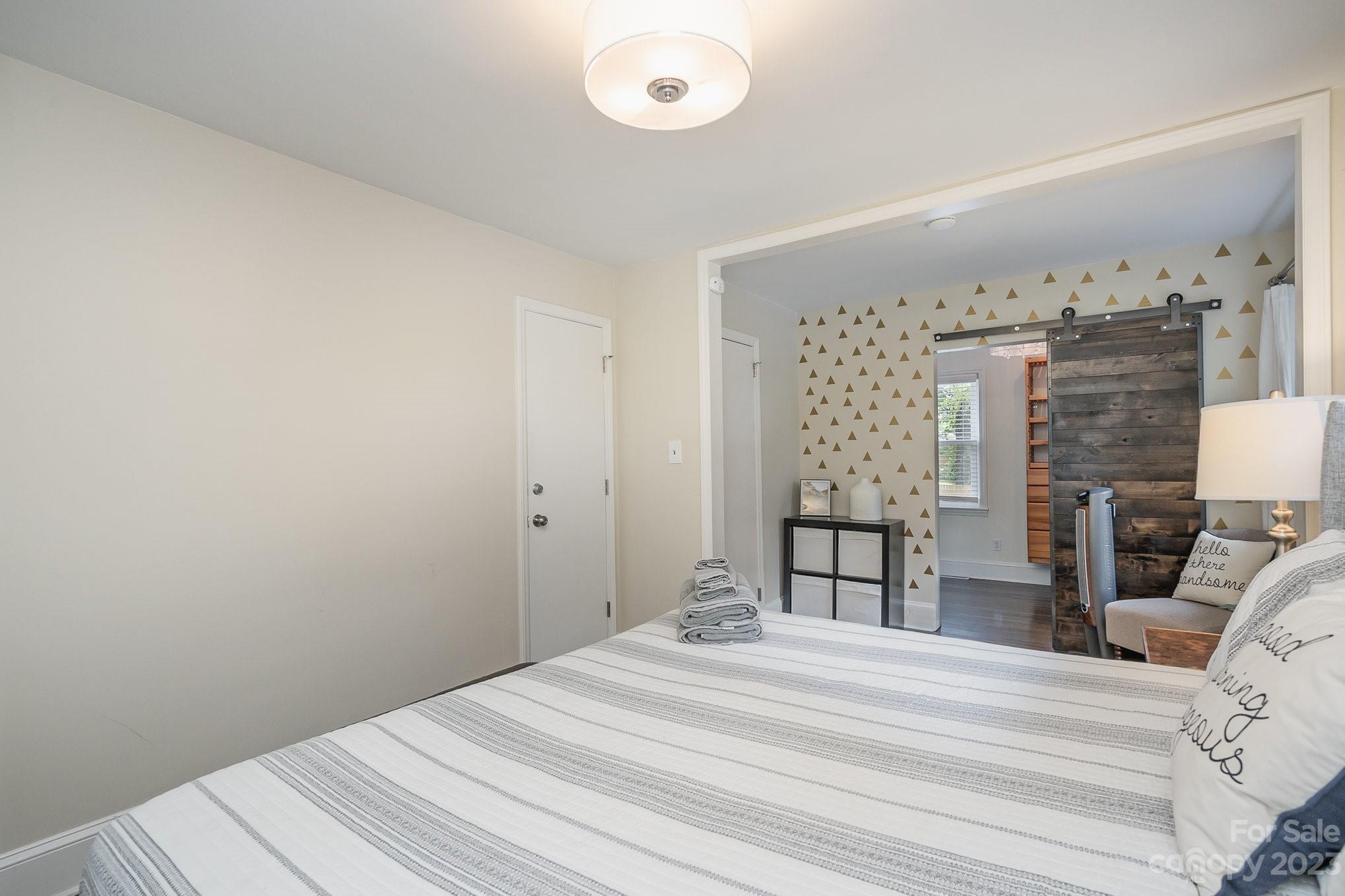 Country Club Acres - Residential