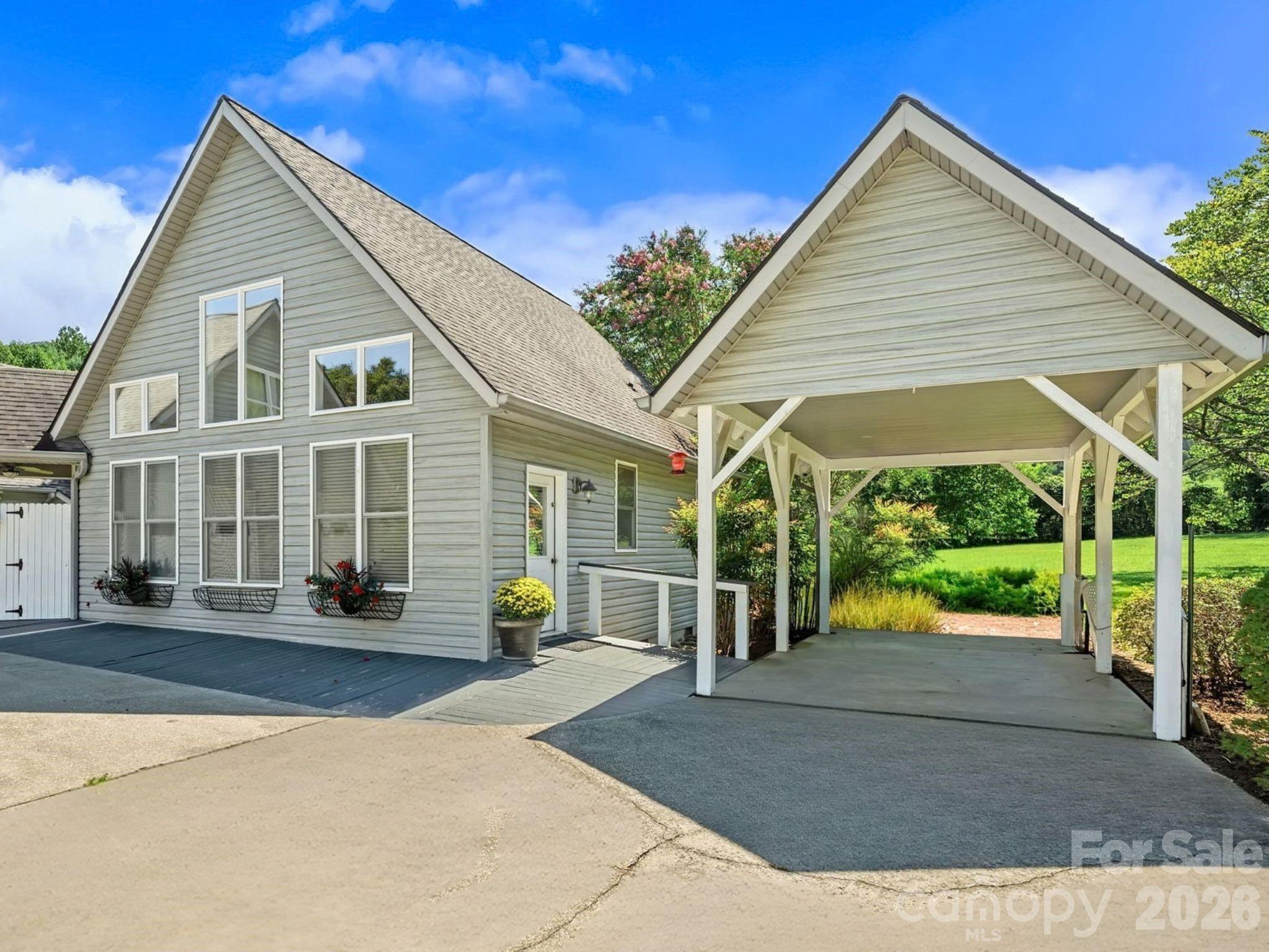 187 Duncan Creek Road