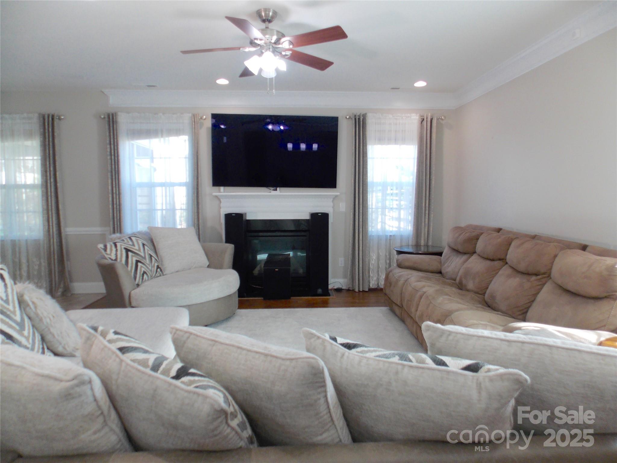 3500 Exbury Gardens Drive
