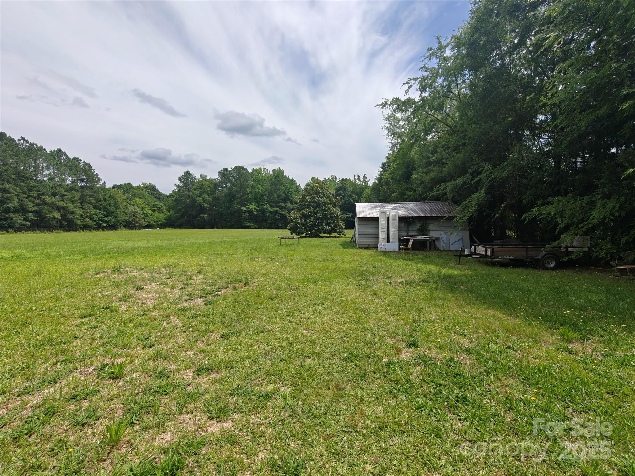 00 Mt Holly-Huntersville Road