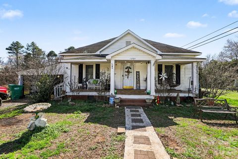 Photo of 13721 Highway 601, Midland, NC 28107 (MLS # 4354012)