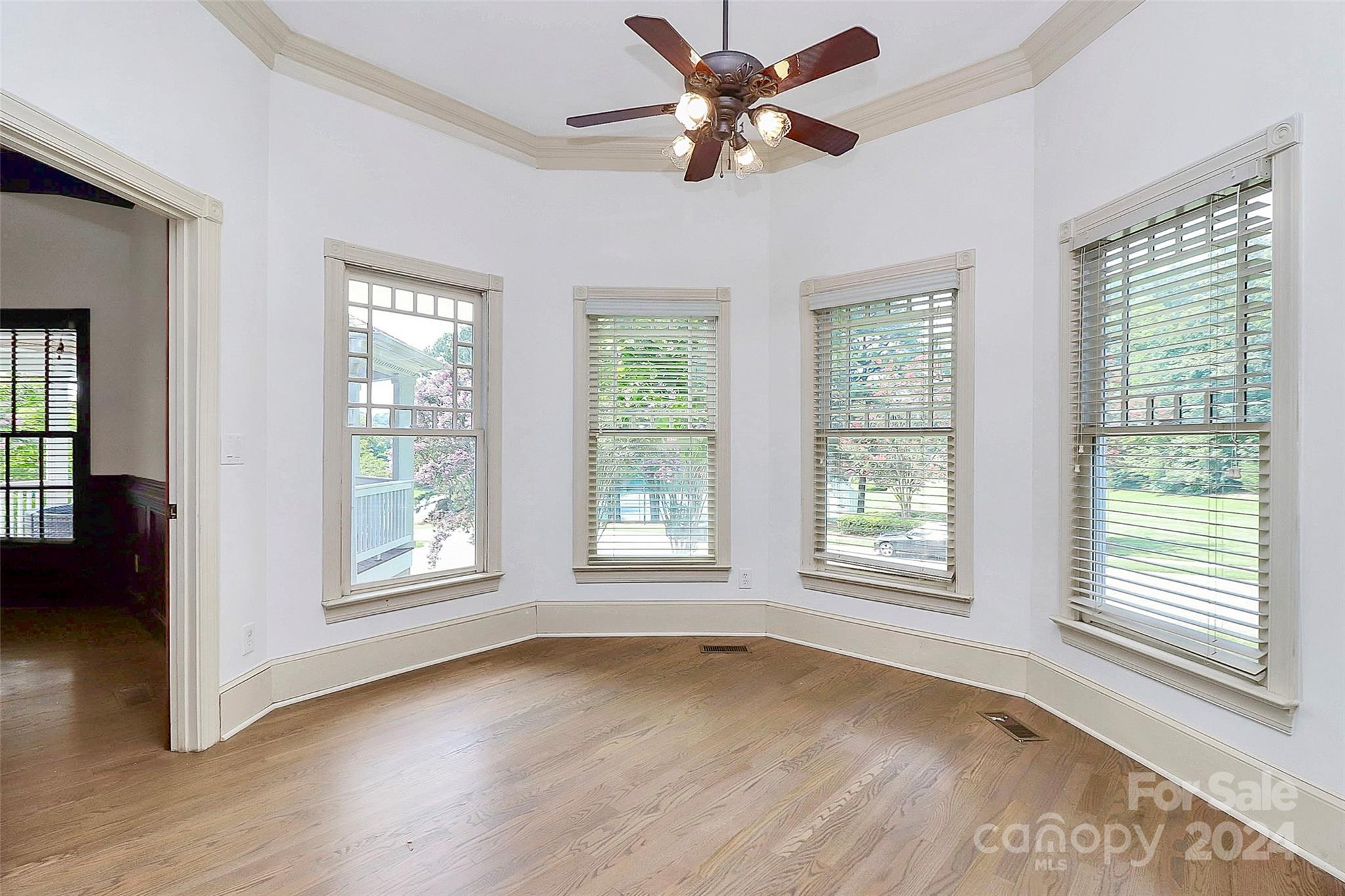 Mt Isle Harbor - Residential