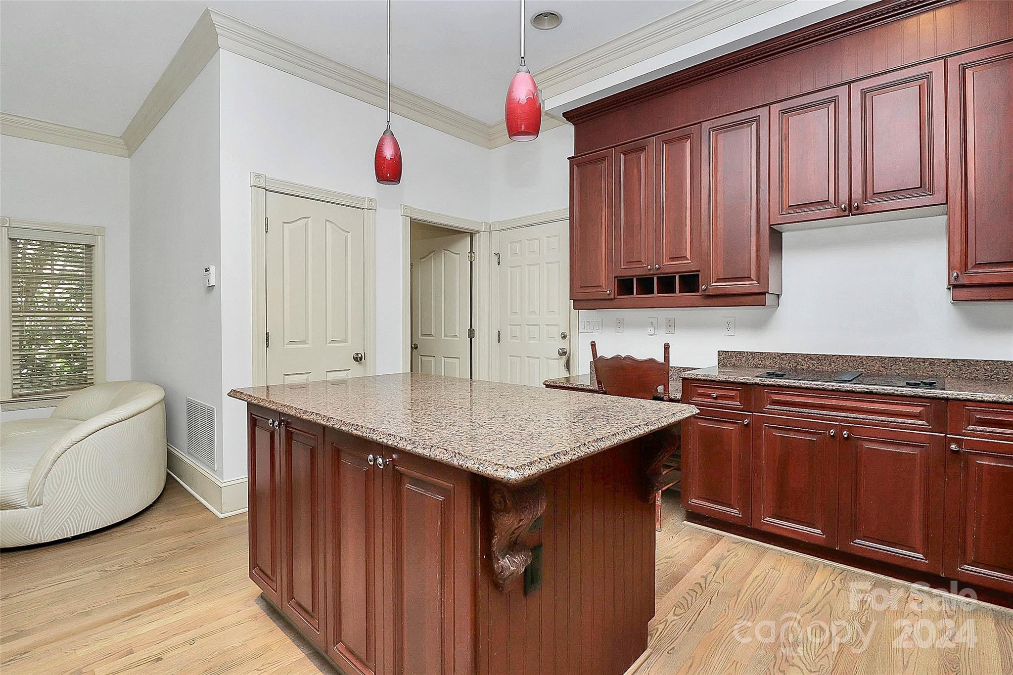 Mt Isle Harbor - Residential