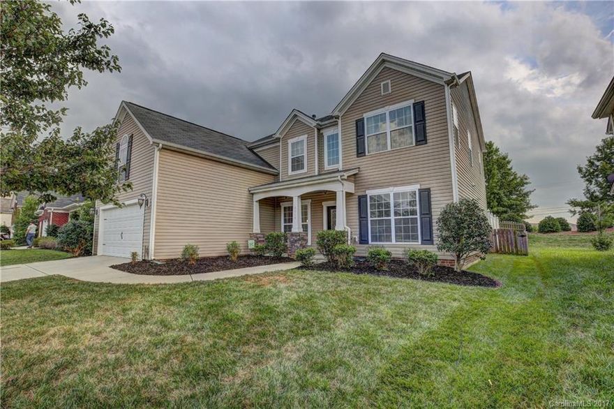 Shows like a model & all freshly painted. Gorgeous updated kitchen w/new granite & subway tile backsplash, stainless appls. Fabulous open floor plan, stone fireplace, hardwoods, upgraded moldings. Soaring windows in 2-story greatroom provide amazing natural light. Master features frameless glass doors & rain shower, double sinks & spacious walk-in closet. Very private backyard, fenced w/ huge covered patio for great outdoor living space. Enjoy the private pool for Newbridge section of Berewick.