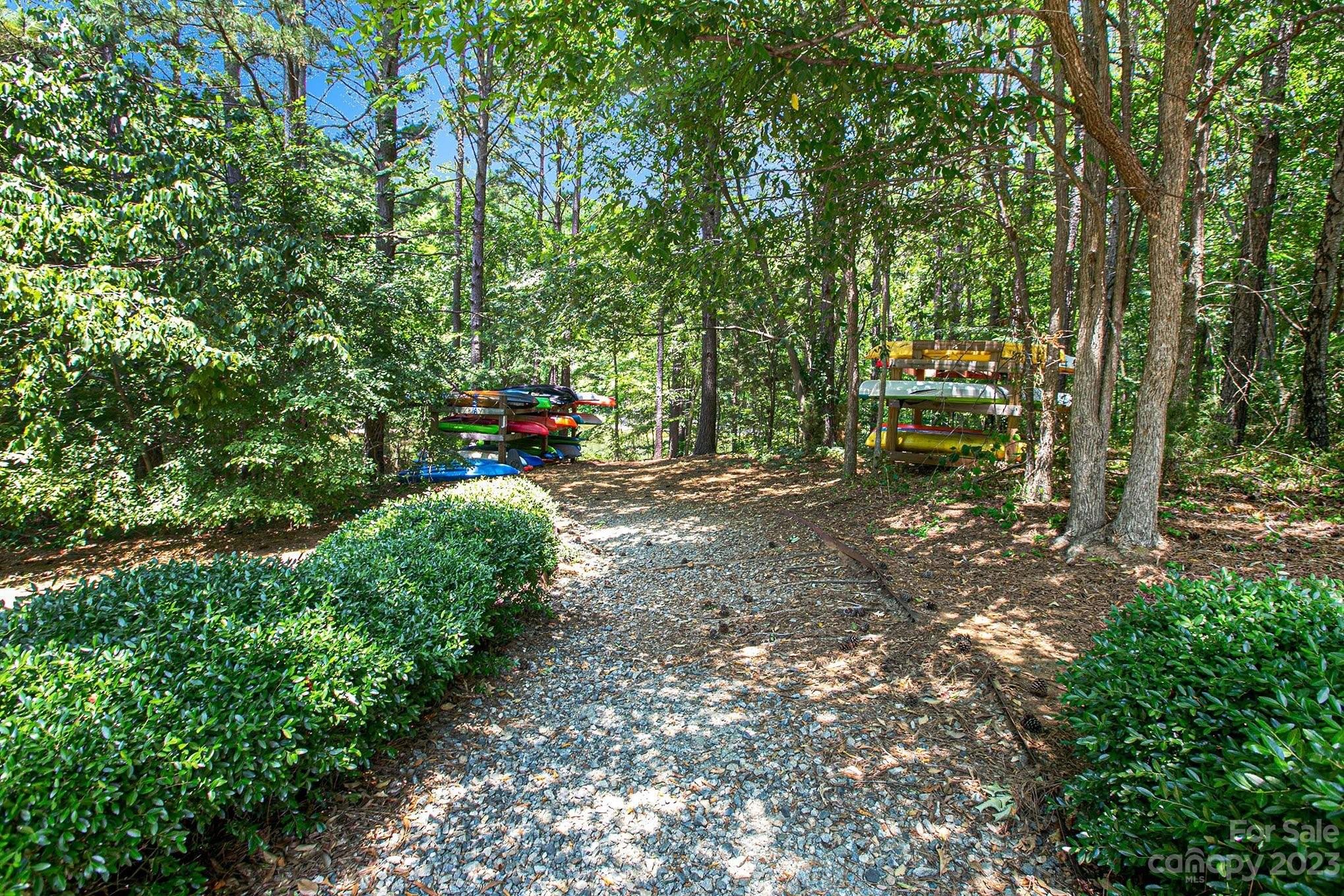 The Peninsula - Residential