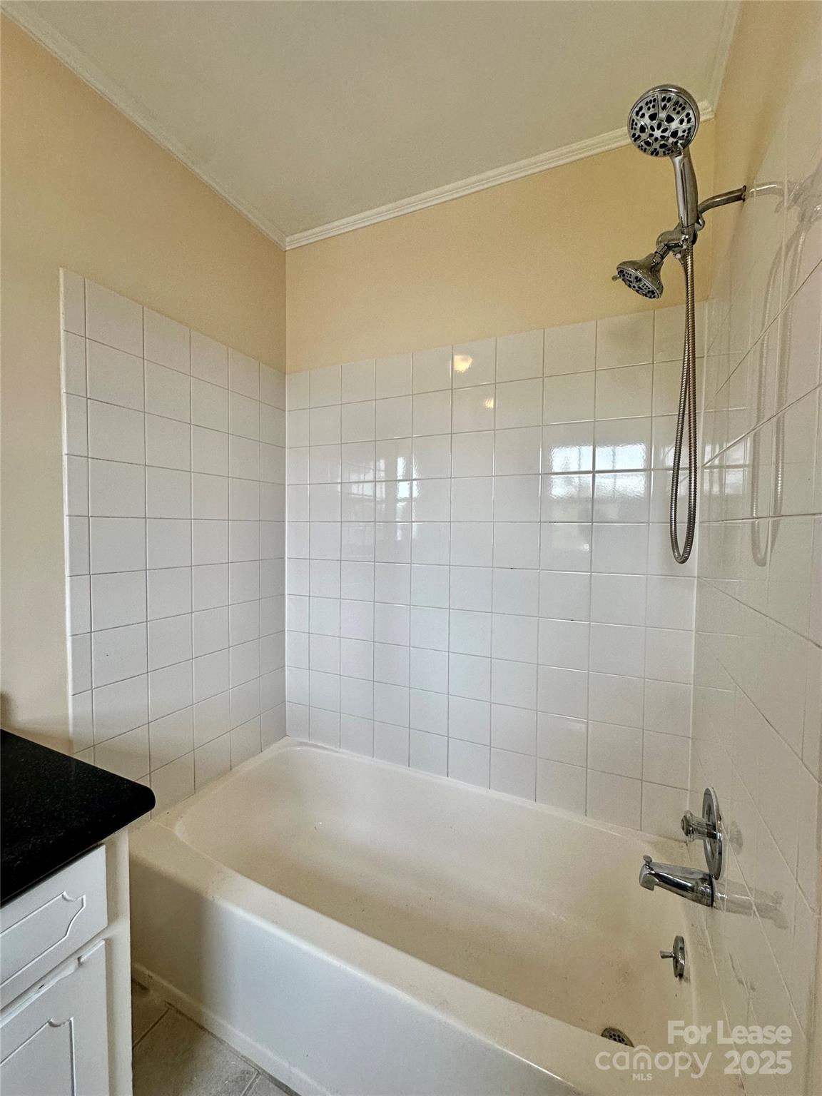 Oakhurst - Residential Lease