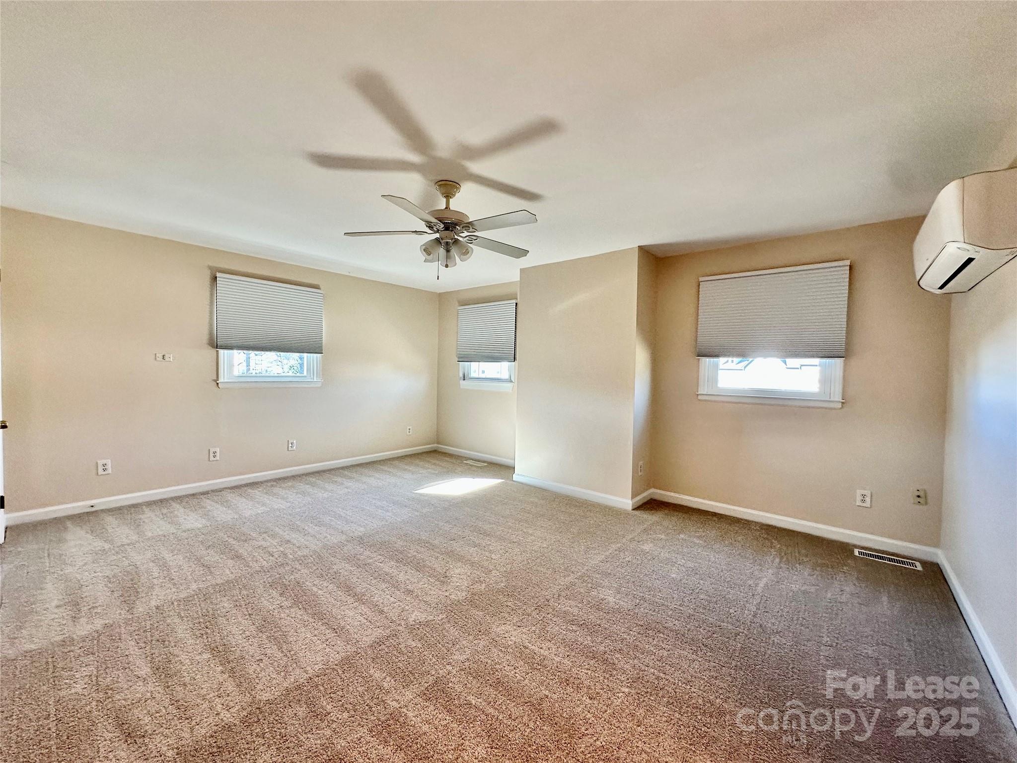 Oakhurst - Residential Lease