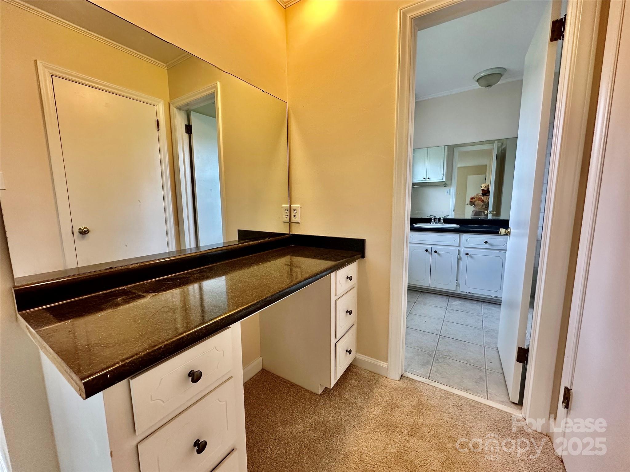 Oakhurst - Residential Lease