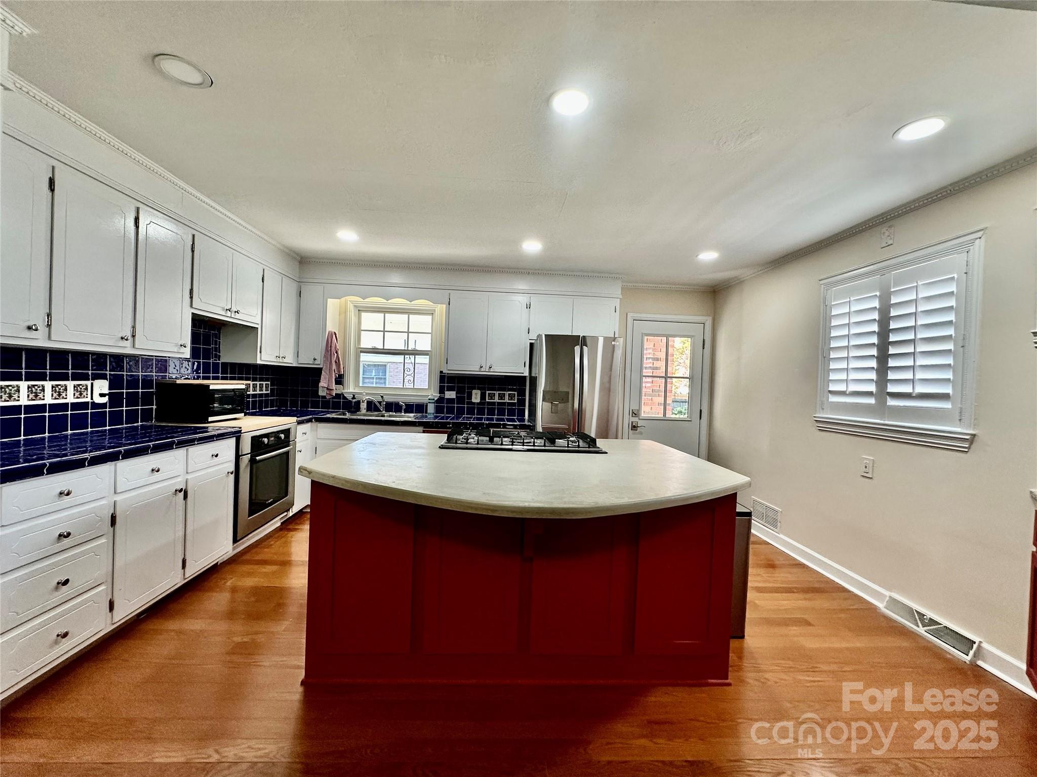 Oakhurst - Residential Lease