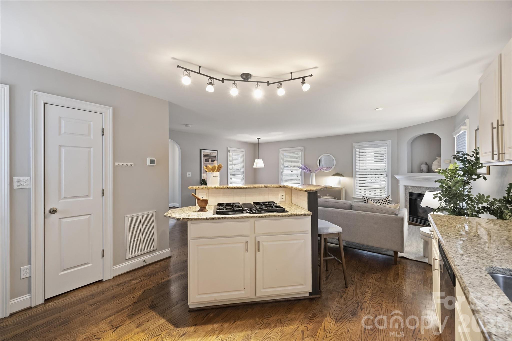 The Arts District - Residential