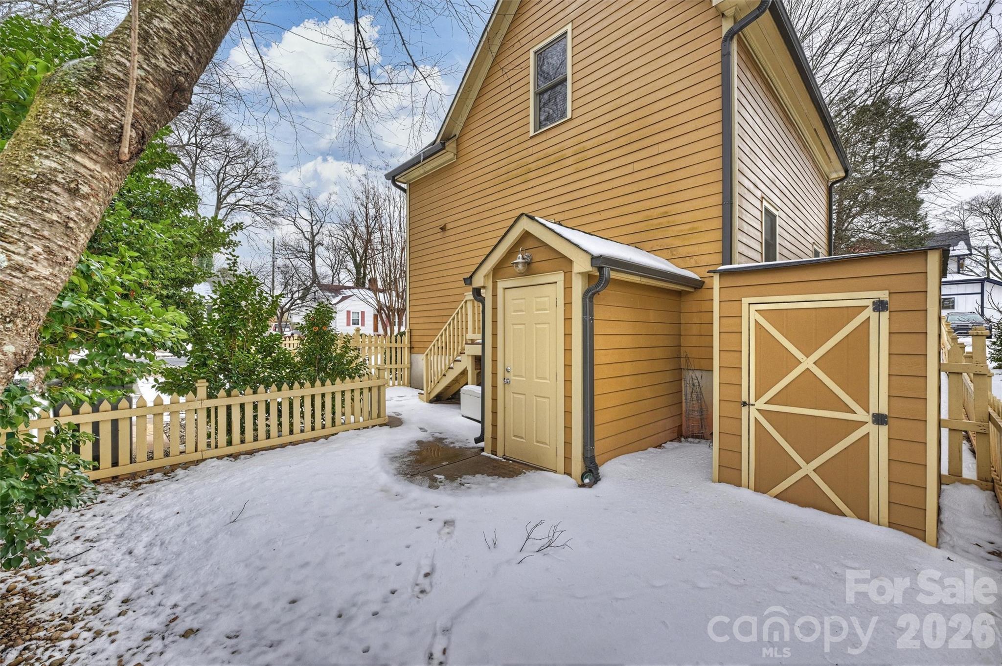 The Arts District - Residential