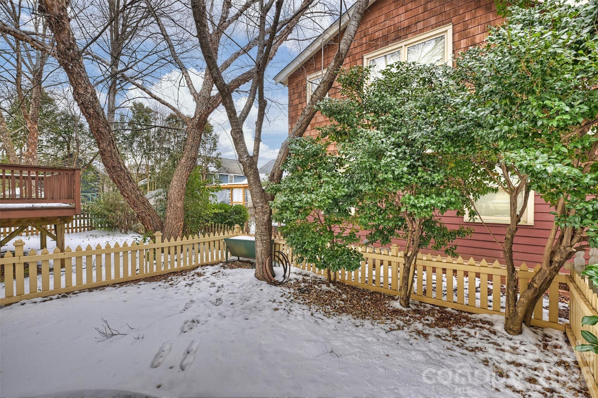 The Arts District - Residential