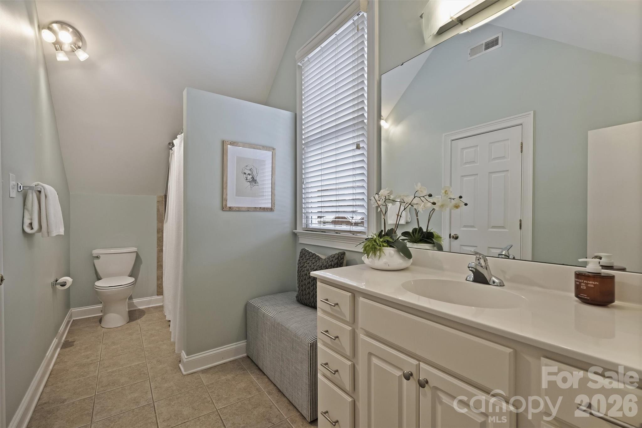 The Arts District - Residential