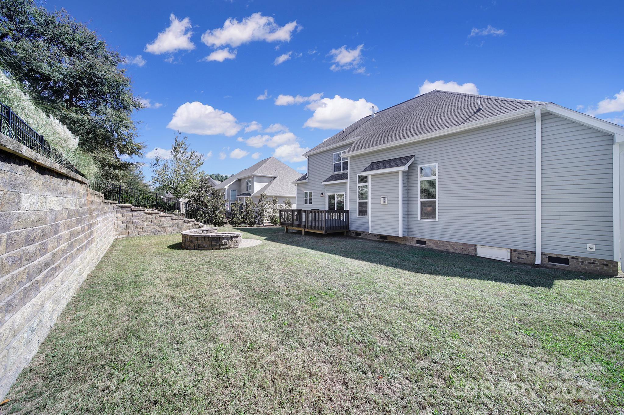 Seven Oaks - Residential