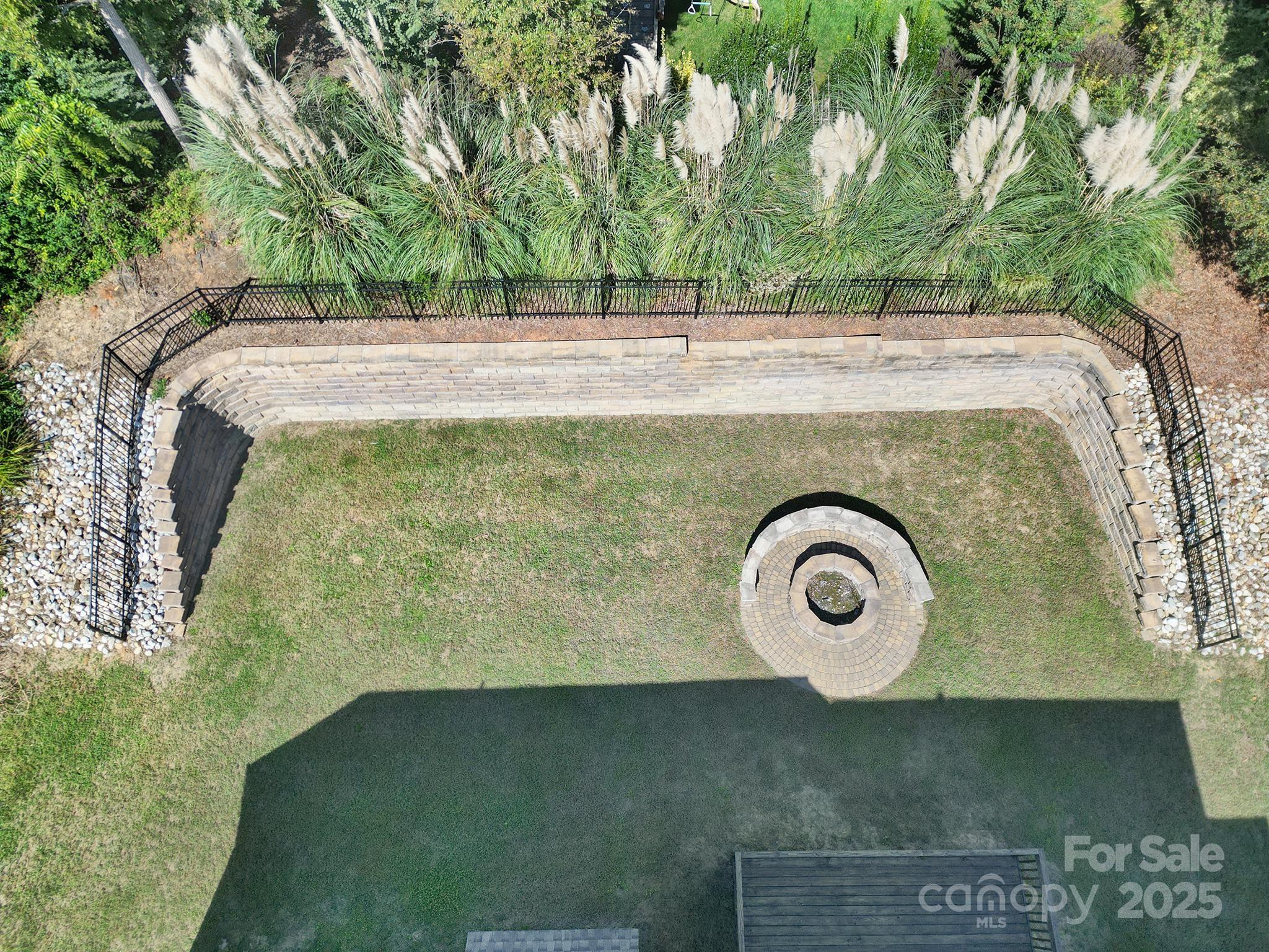 Seven Oaks - Residential