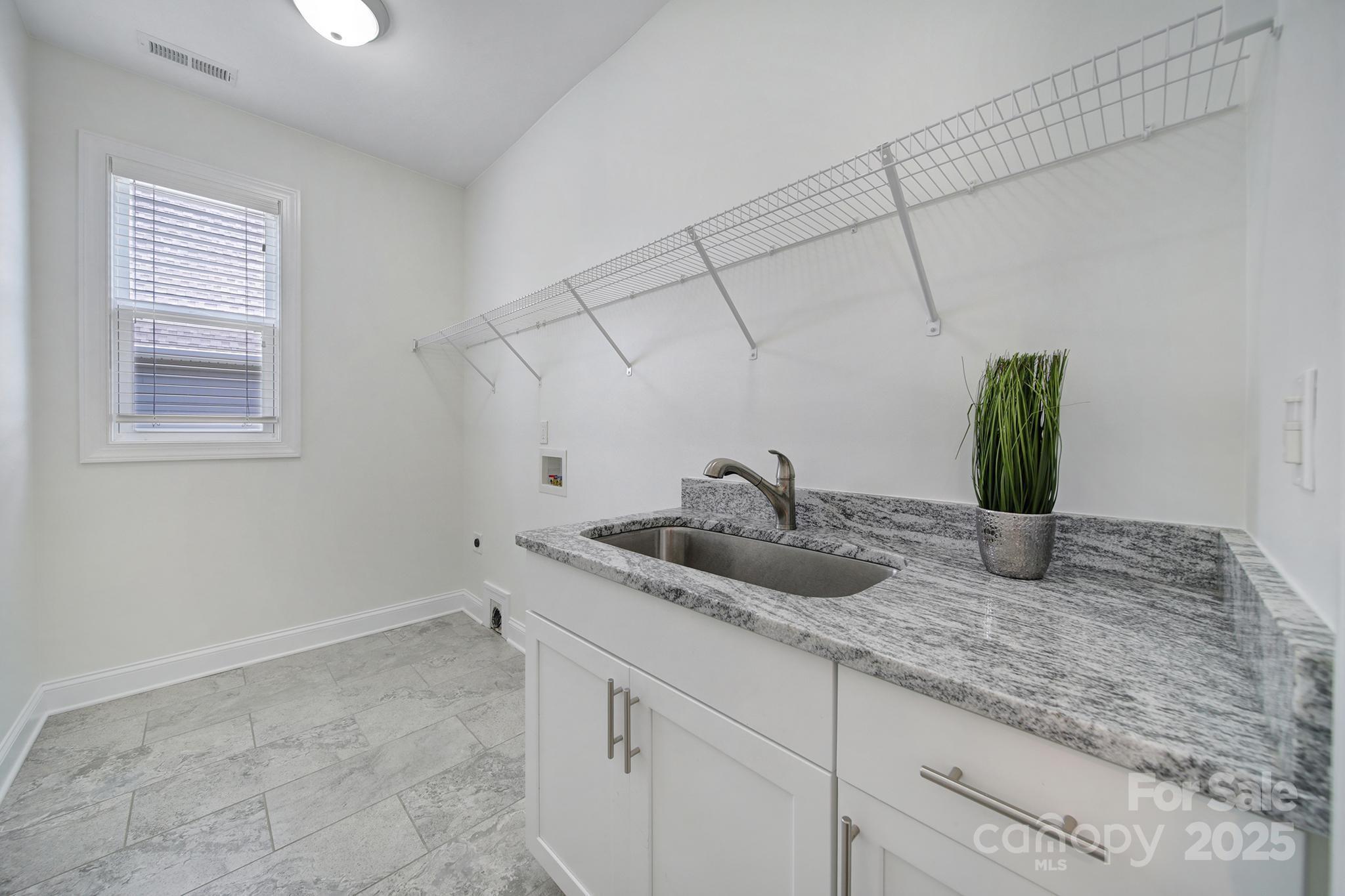 Seven Oaks - Residential