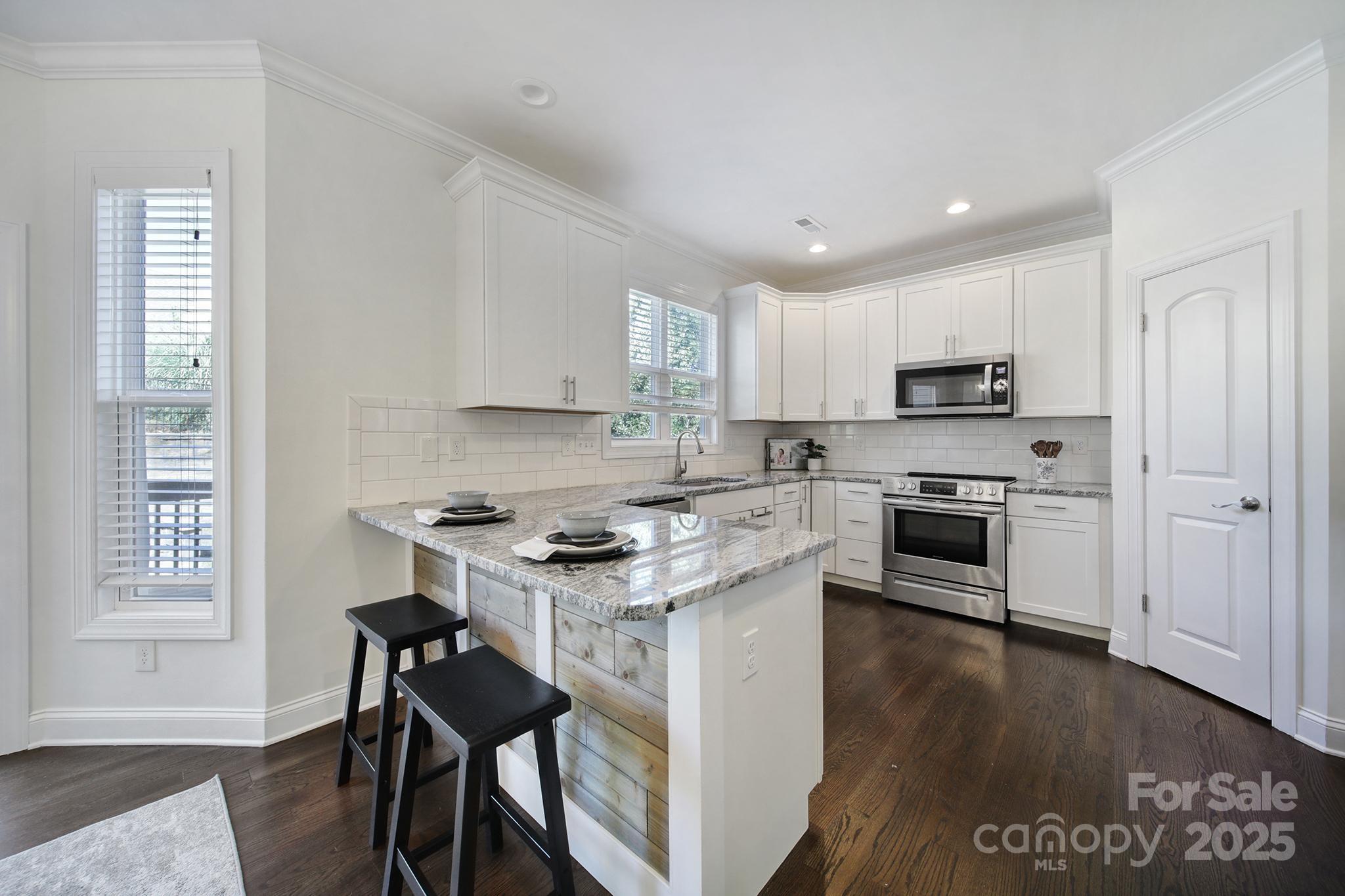 Seven Oaks - Residential