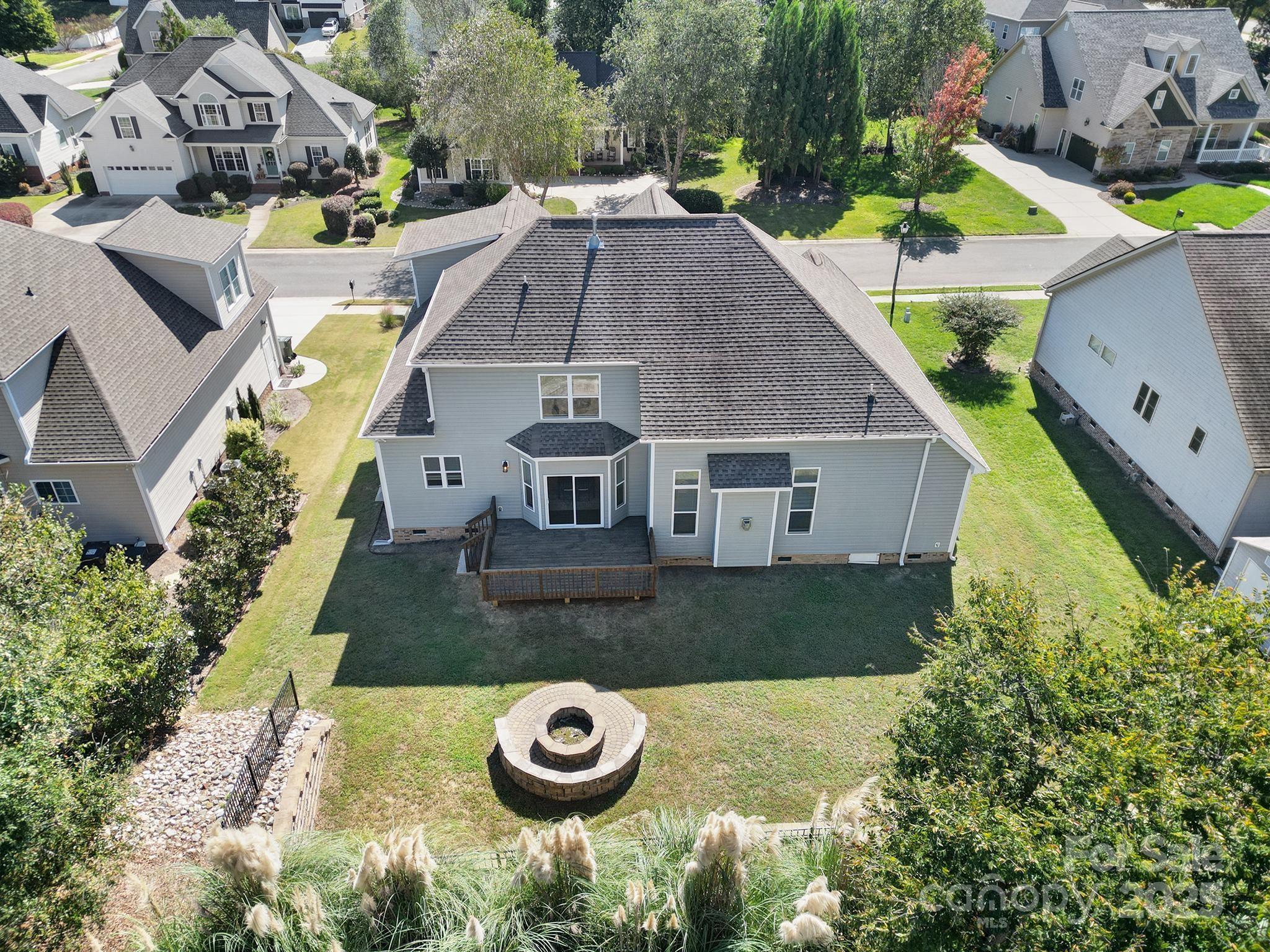 Seven Oaks - Residential