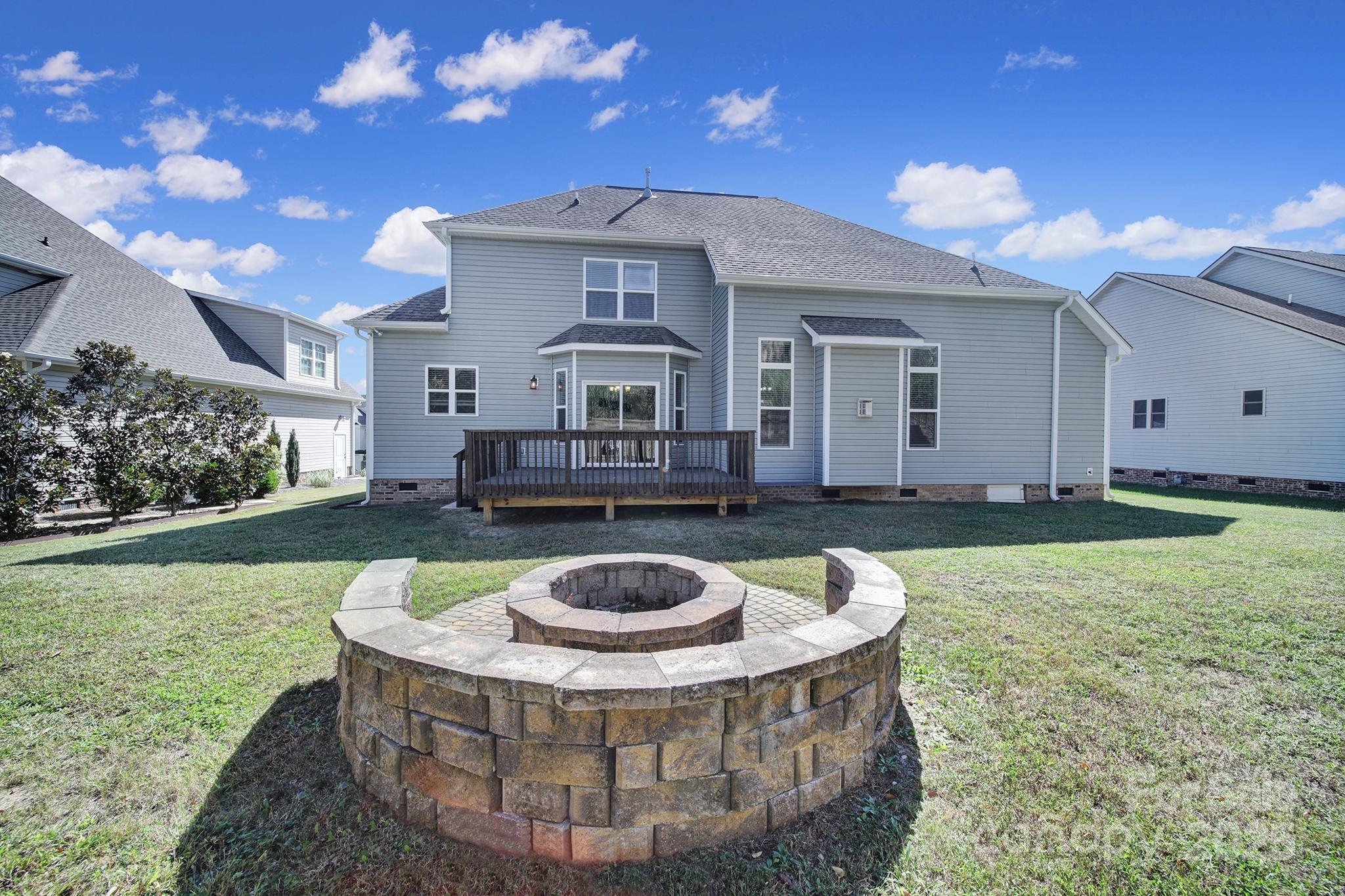 Seven Oaks - Residential