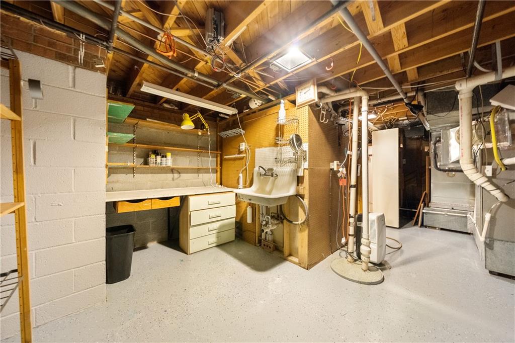 Oakwood Terrace - Residential