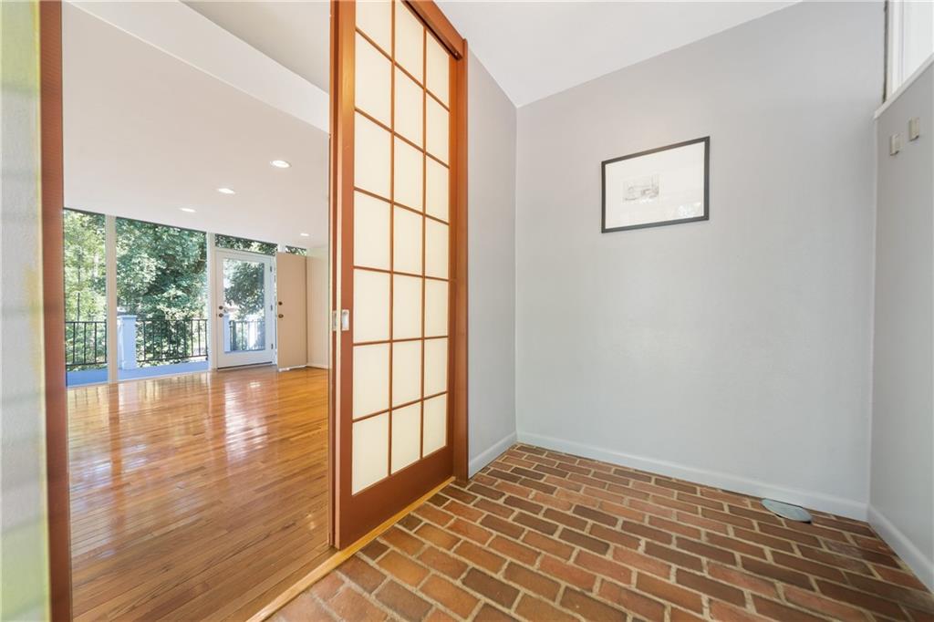 Oakwood Terrace - Residential