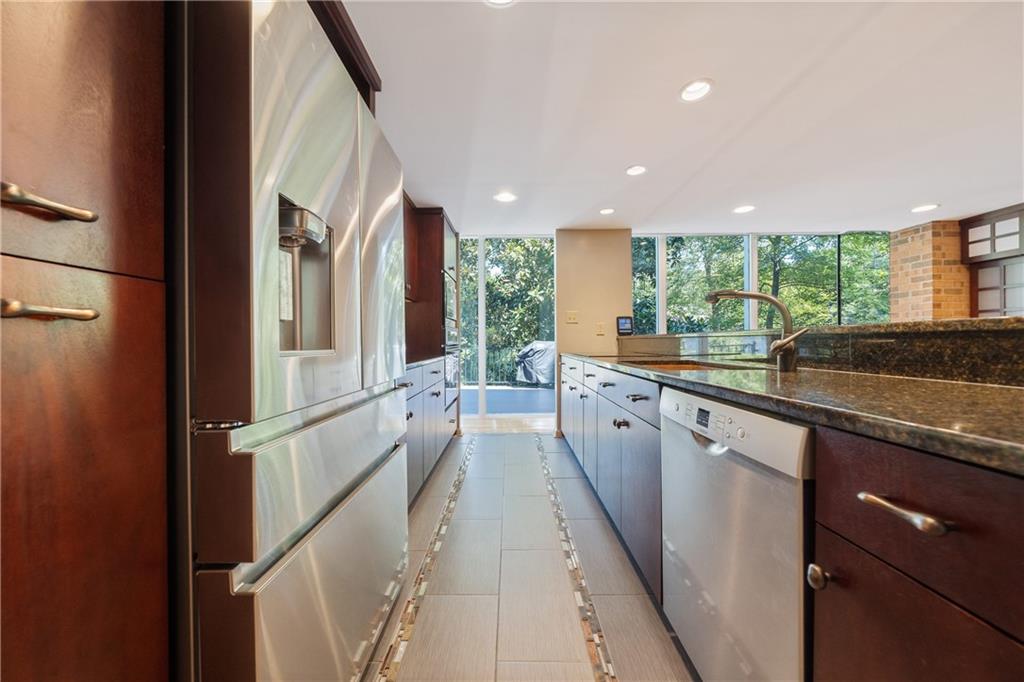 Oakwood Terrace - Residential