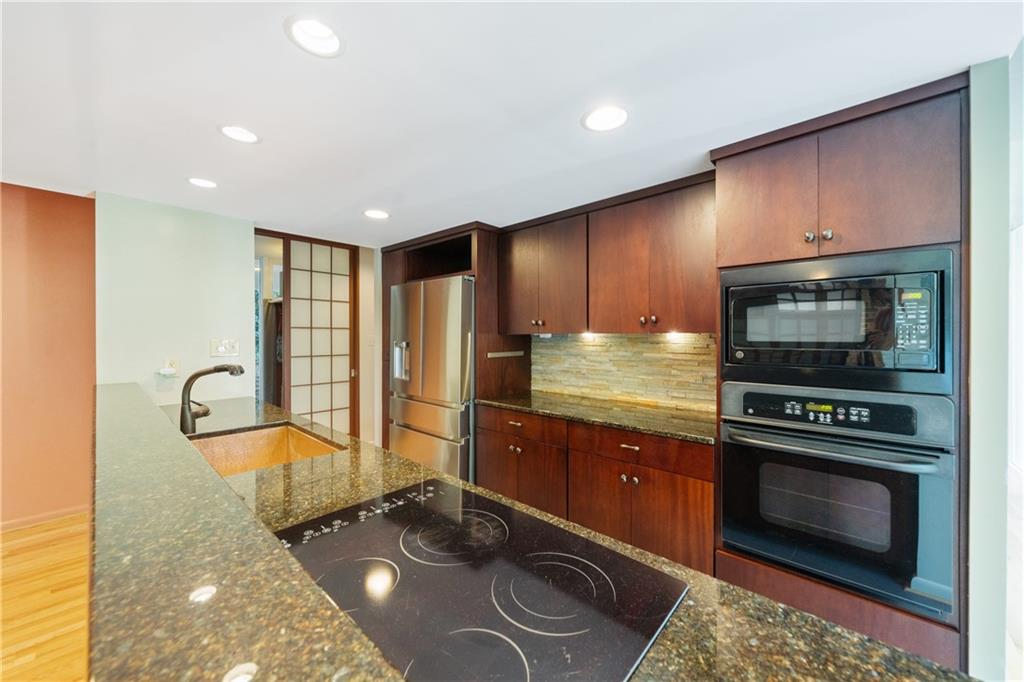 Oakwood Terrace - Residential