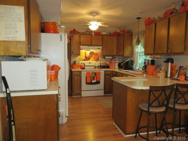 Olde Whitehall - Residential