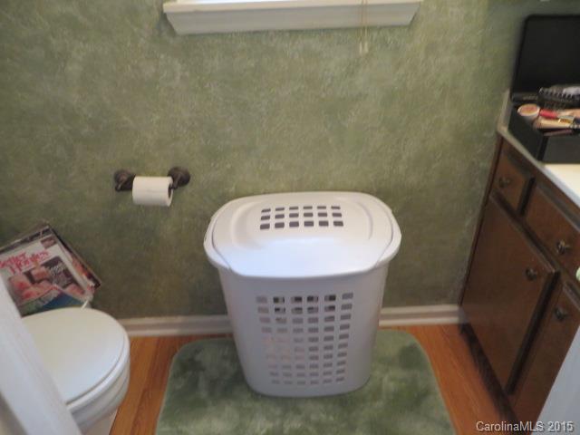 Olde Whitehall - Residential