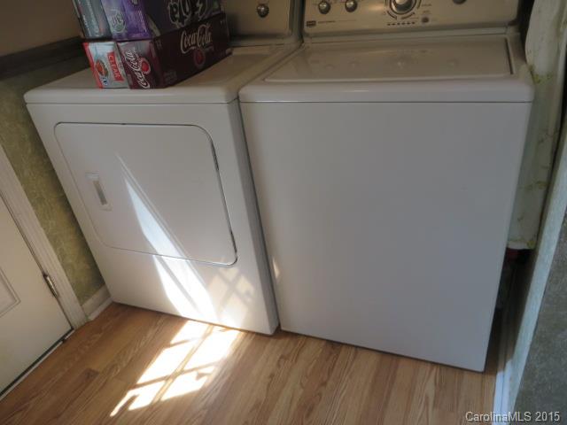 Olde Whitehall - Residential