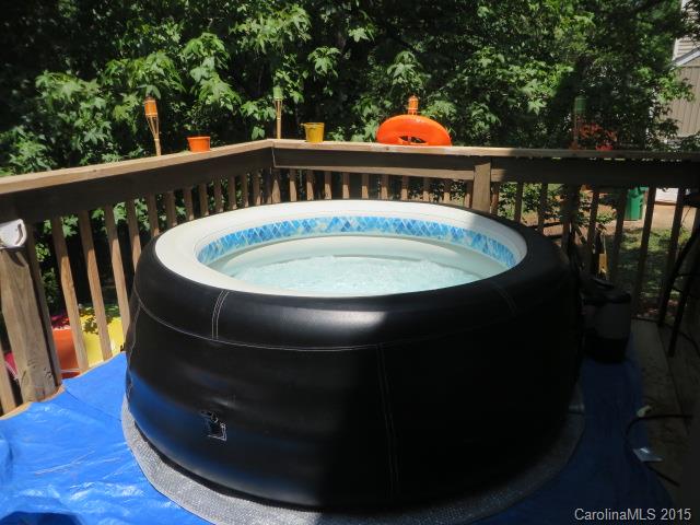 Olde Whitehall - Residential