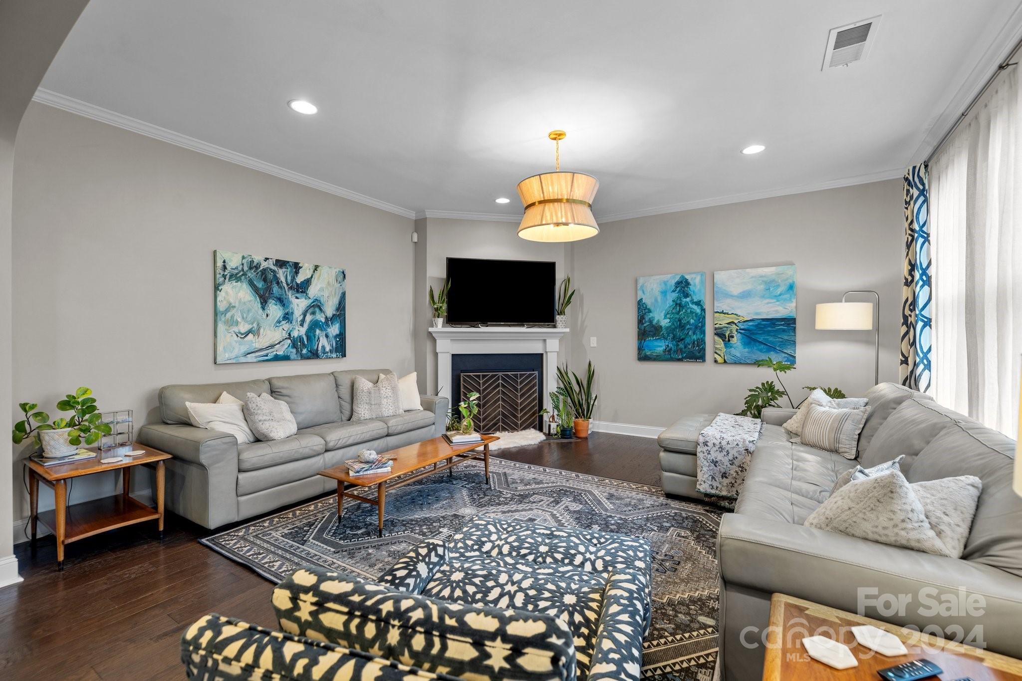 The Palisades - Residential