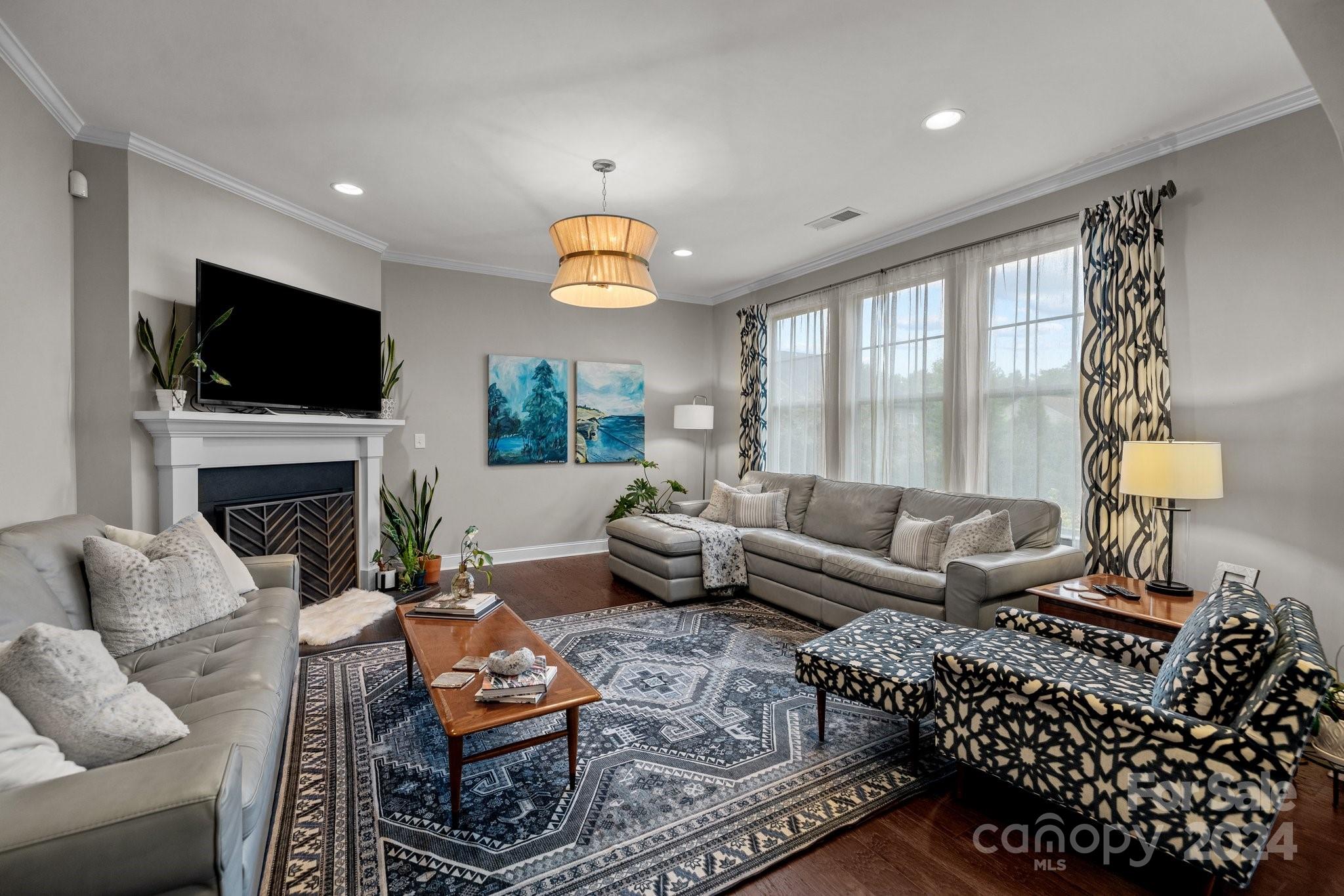 The Palisades - Residential