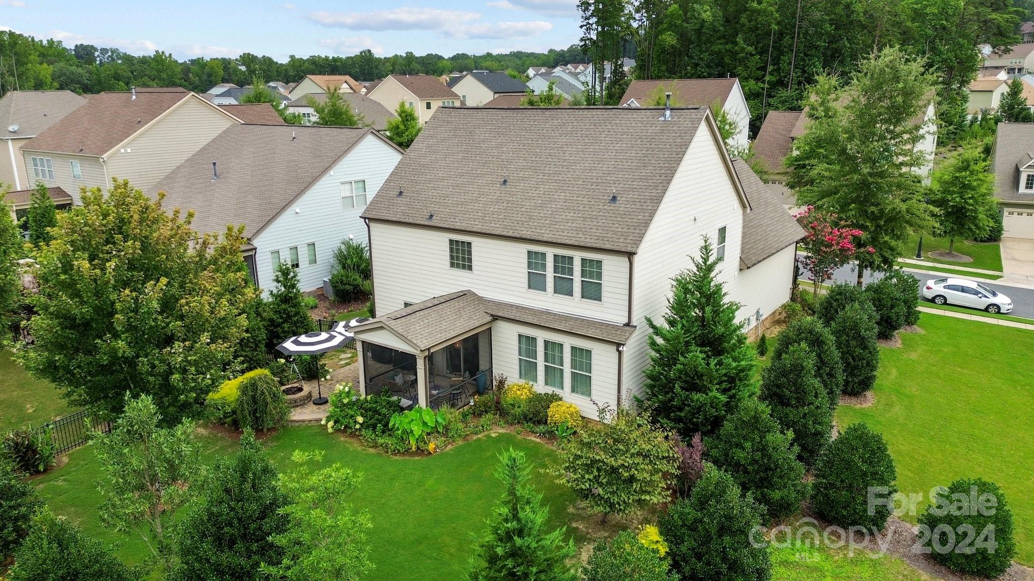 The Palisades - Residential