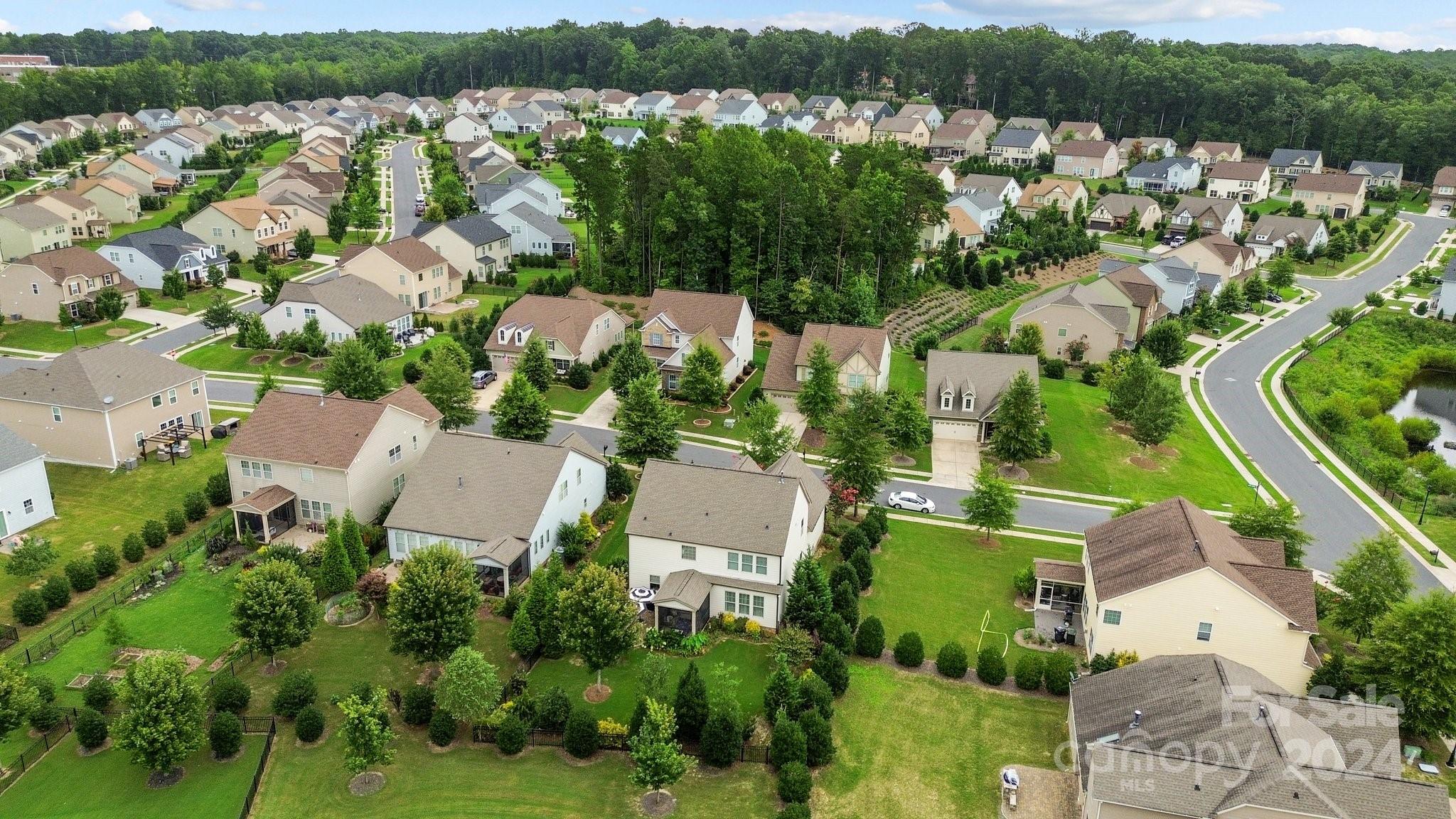 The Palisades - Residential