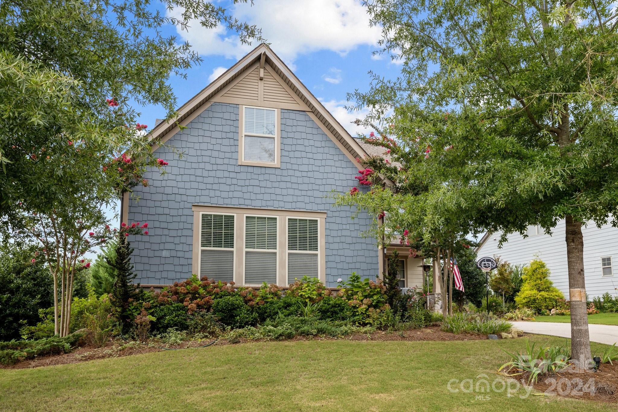 The Palisades - Residential