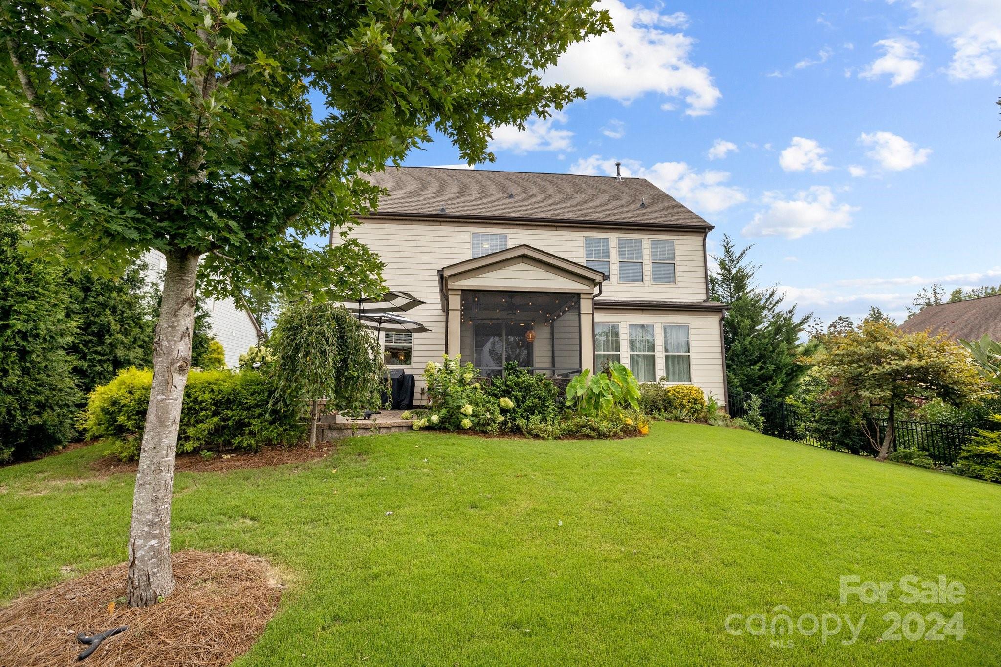 The Palisades - Residential