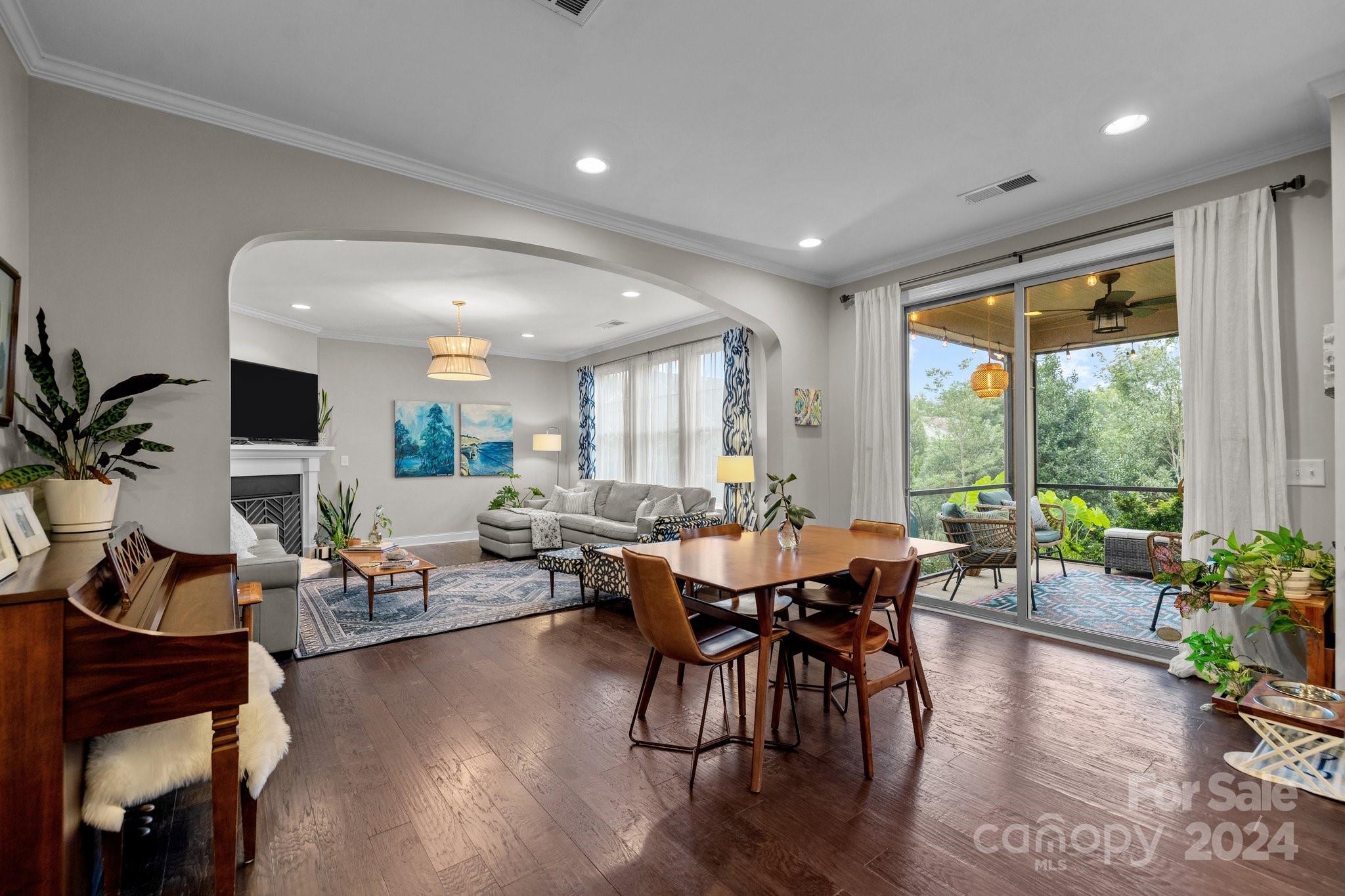 The Palisades - Residential