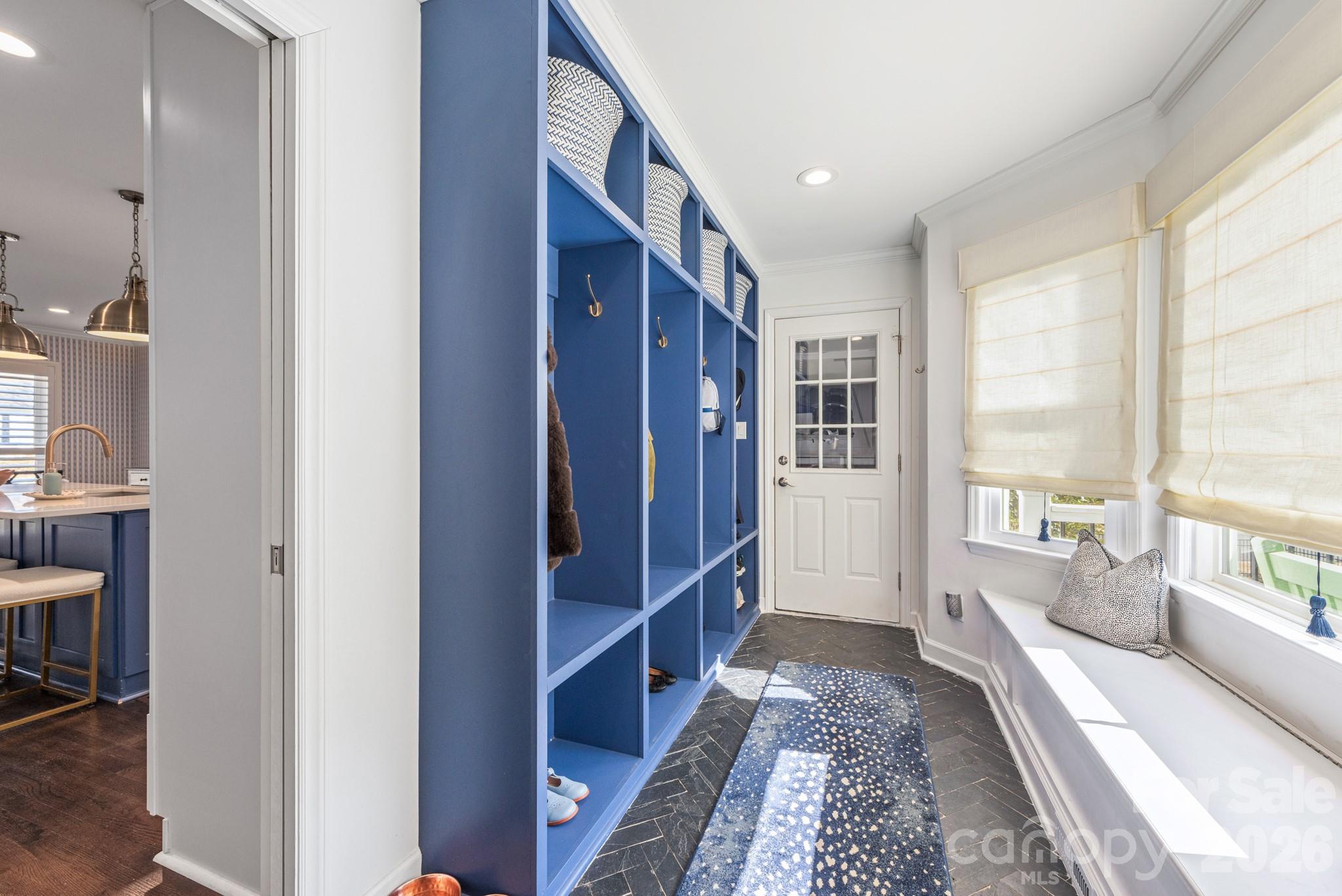 Charlestowne Manor - Residential