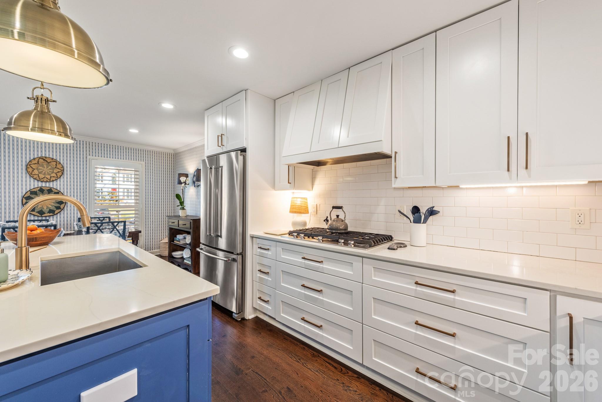 Charlestowne Manor - Residential