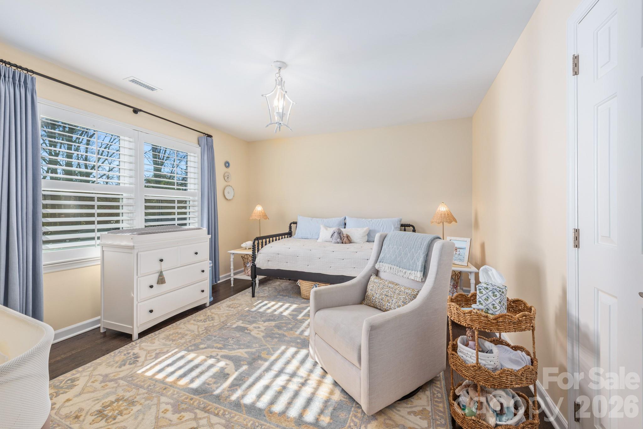 Charlestowne Manor - Residential