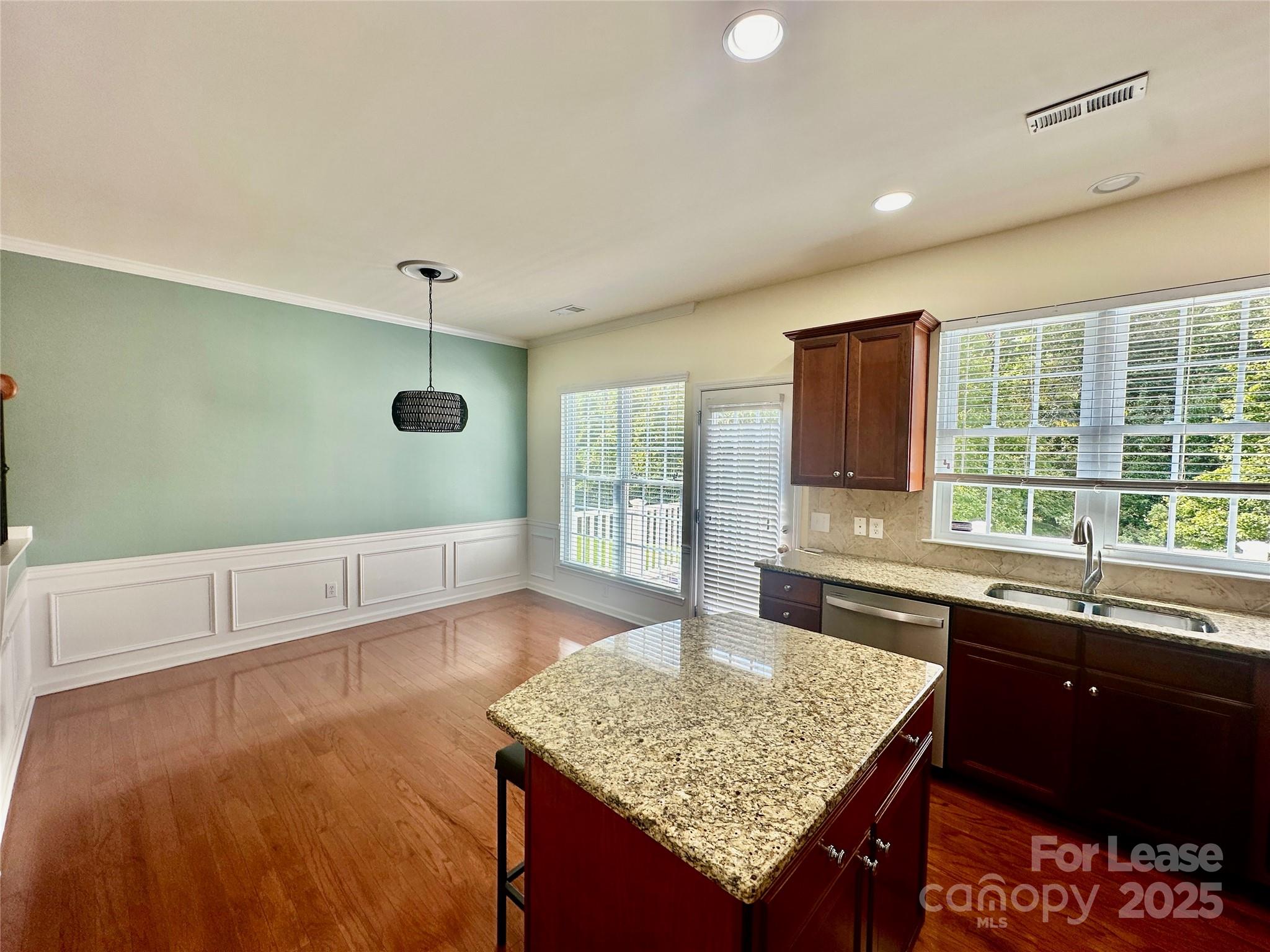 Baxter Village - Residential Lease