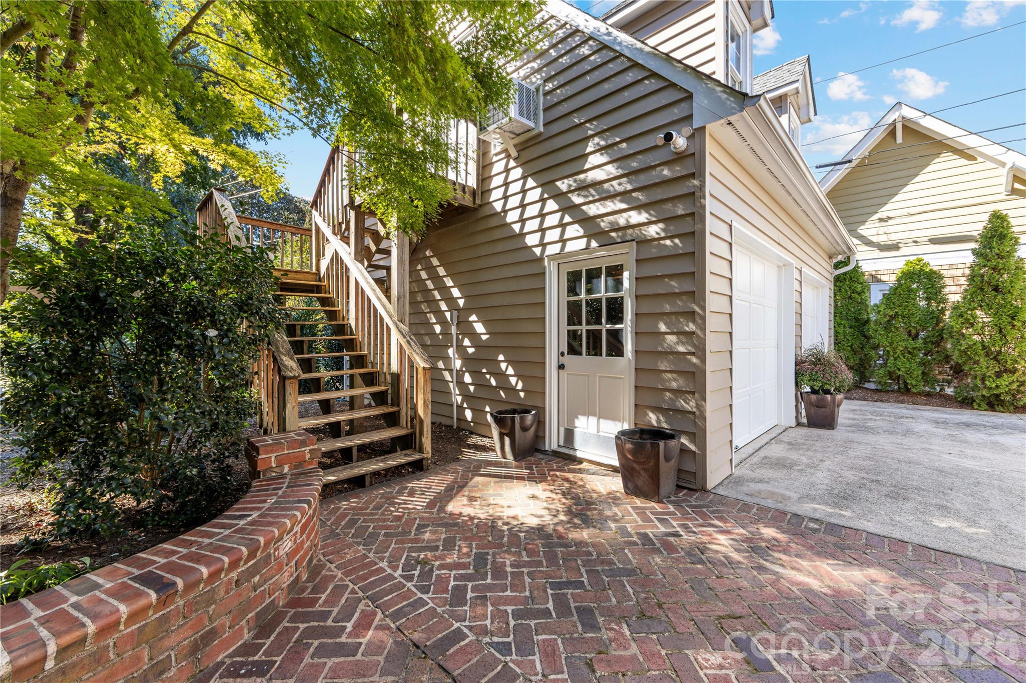 Myers Park - Residential